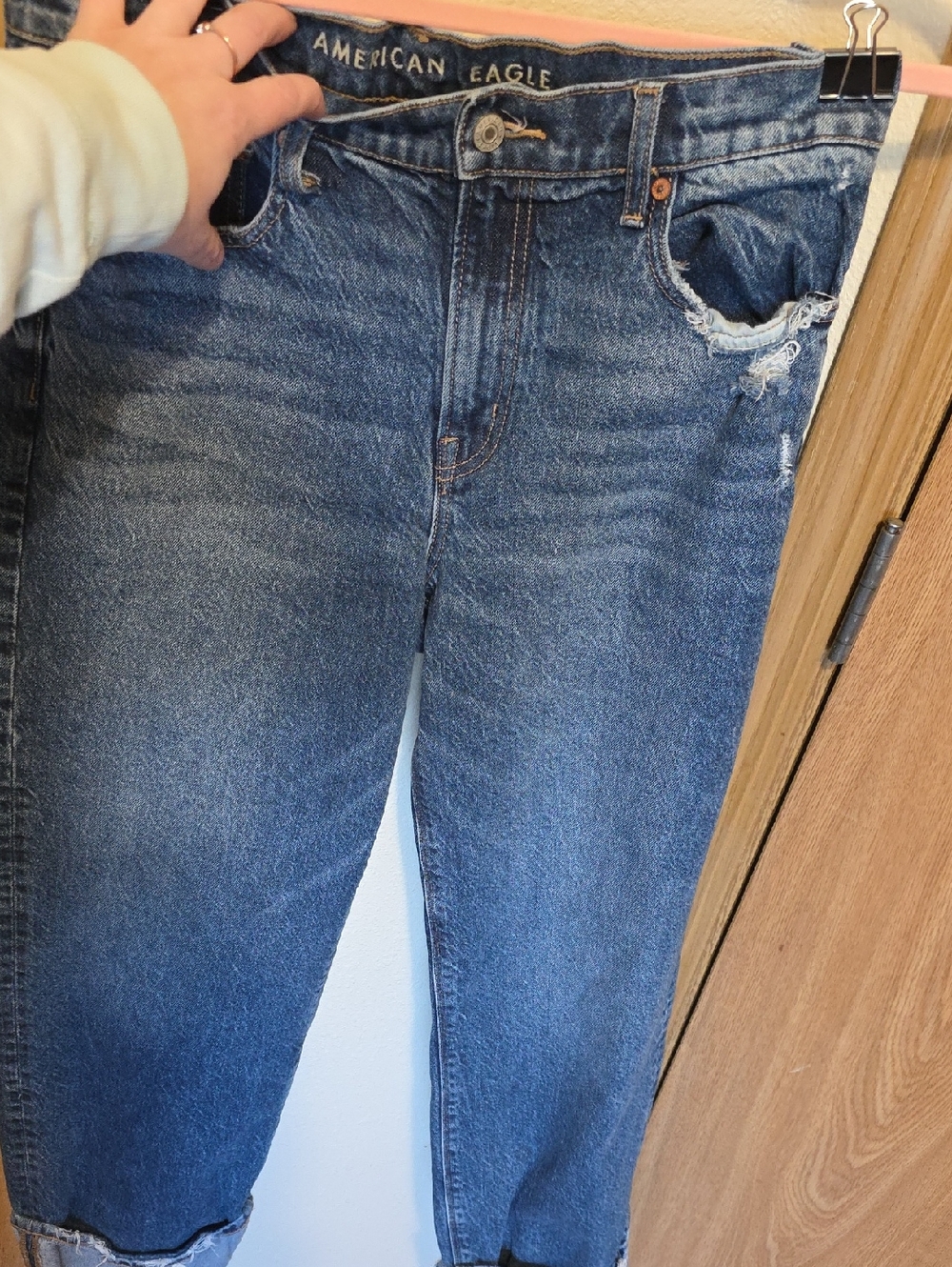 American Eagle High-Rise Distressed Blue Jeans Boyfriend Cut Cuffed